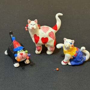 3 Whimsical Ceramic Cat Figurines by Artist Amy Lacombe Annaco Creations SEE!